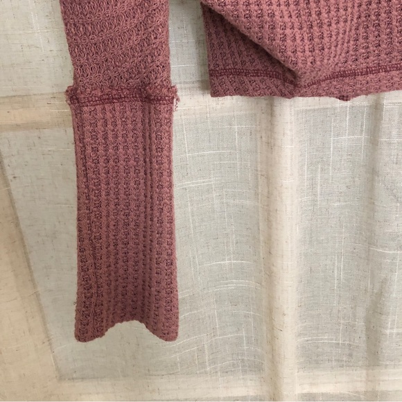 Free People pink dolman sweater - Picture 5 of 11